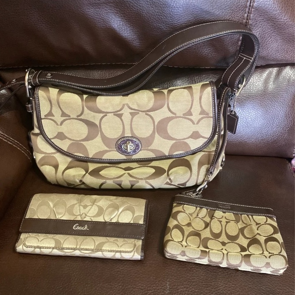 Coach Bag, Wristlet & wallet